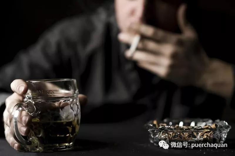 普洱茶有助"解烟毒" 的机理